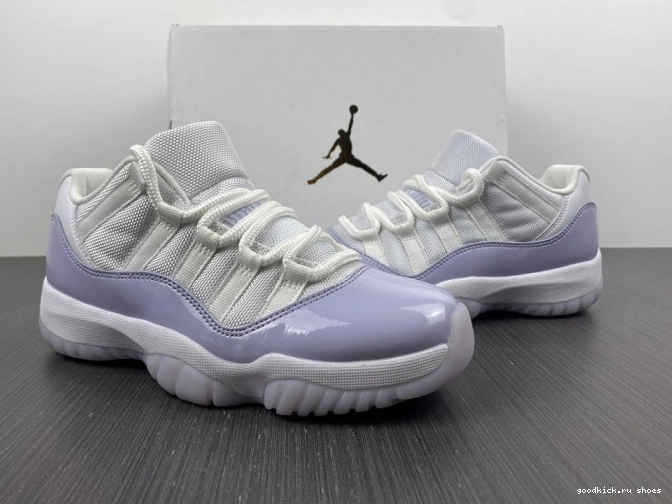 Rep Jordan AH7860-101 Violet Pure WMNS Air Low 11 0630